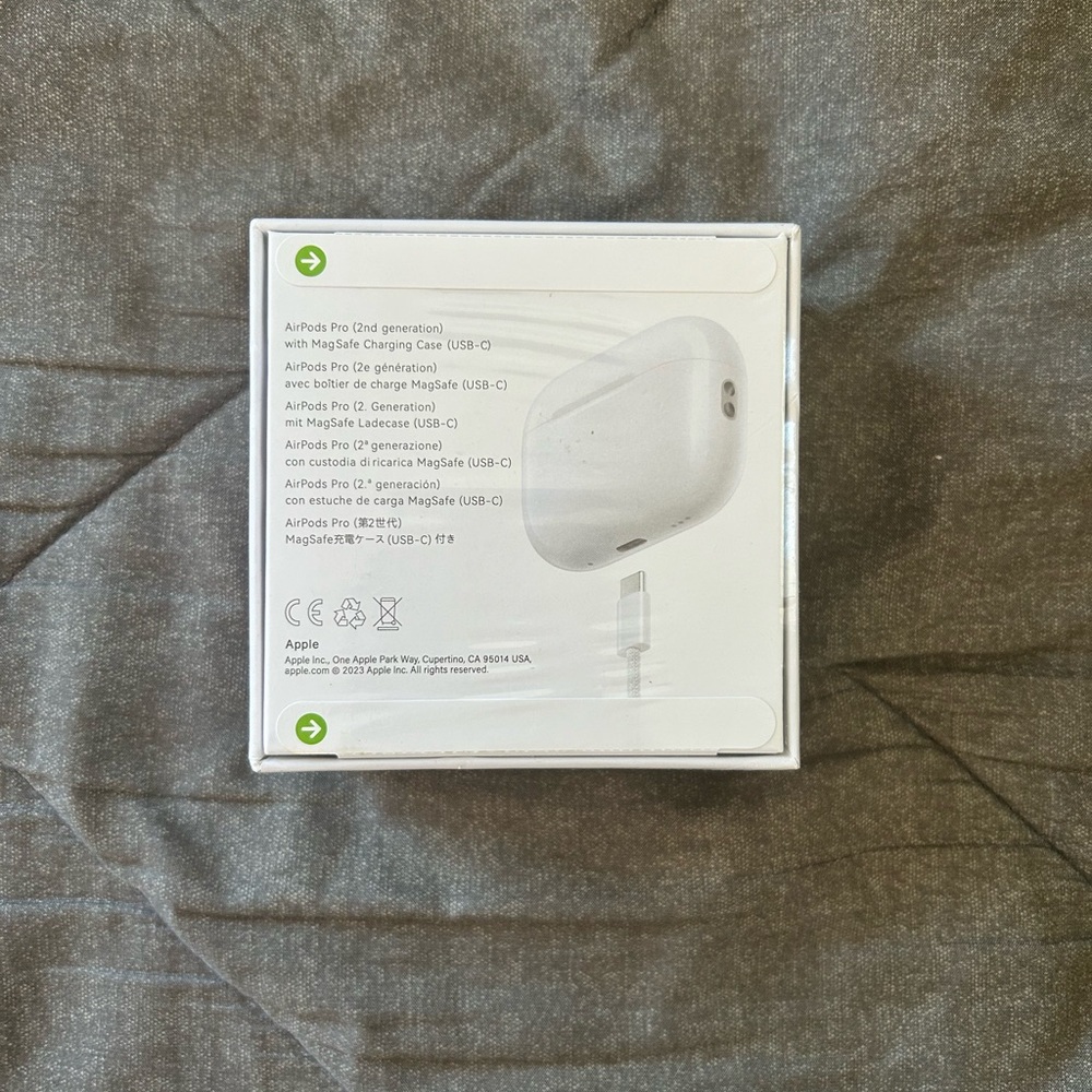 AirPods Pro 2 - Picture 2 of 4